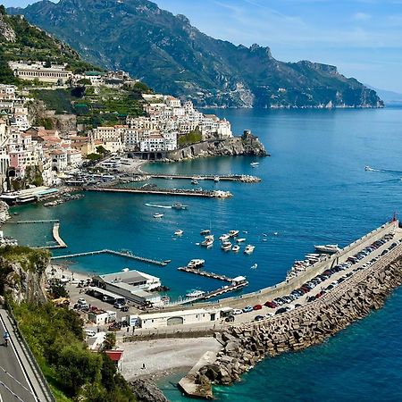 Apartamento Sea Inside Amalfi Exterior foto